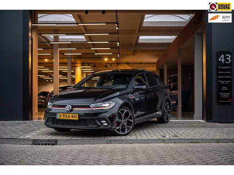 Volkswagen Polo 2.0 TSI GTI |Pano|Camera|Blind Spot Detection|Acc|Dealer Onderhouden|