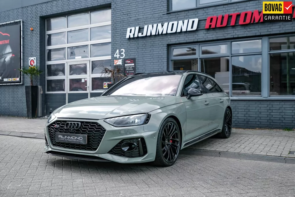 Audi RS4 Avant 2.9 TFSI RS 4 Quattro Pano|B&amp;O|RS-Zetels|Head Up|Massage|